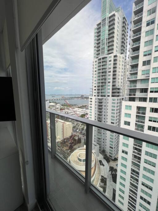 Spacious Studio In The Heart Of Downtown Miami Appartement Buitenkant foto