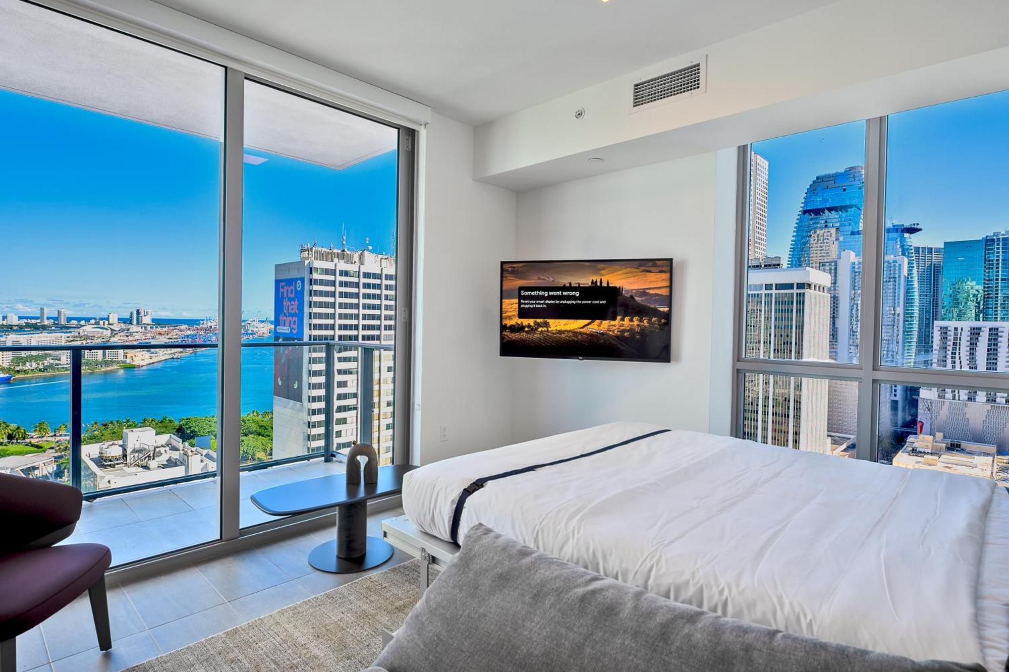 Spacious Studio In The Heart Of Downtown Miami Appartement Buitenkant foto