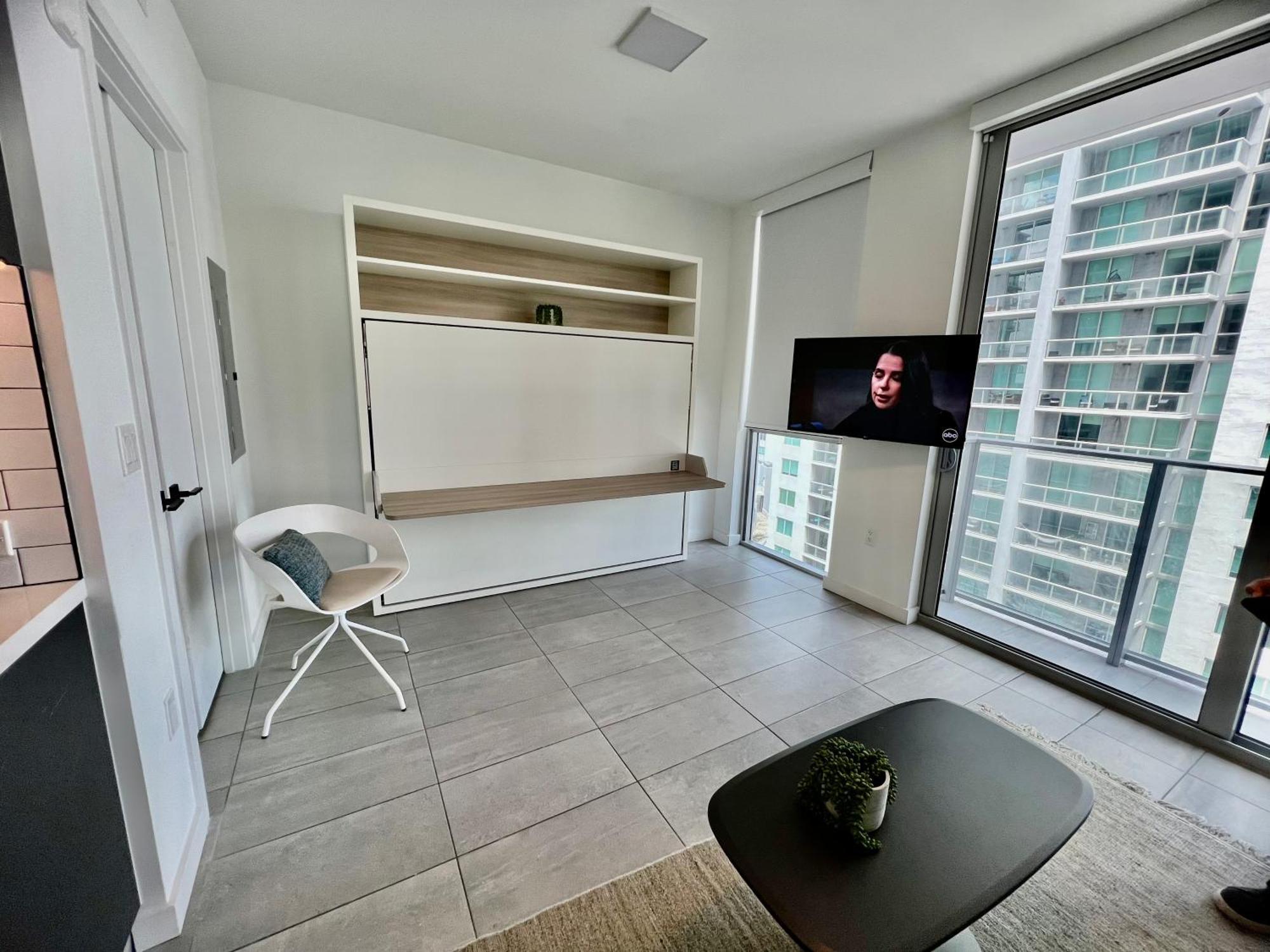 Spacious Studio In The Heart Of Downtown Miami Appartement Buitenkant foto